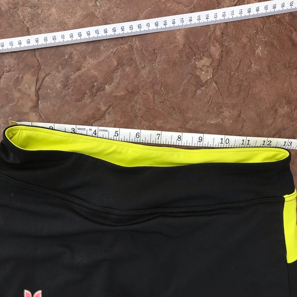 Women’s Athletic Skort - Picture 2 of 5